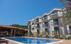 Magic Tulip Beach Hotel